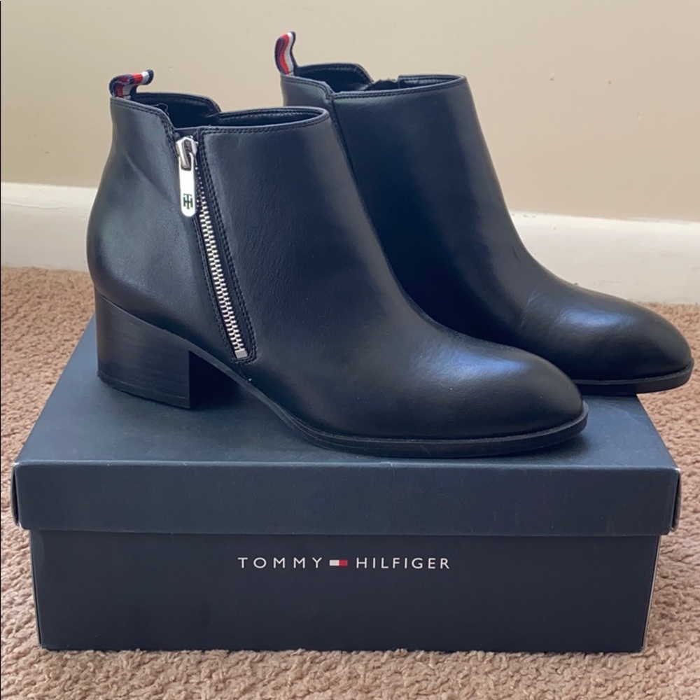 Tommy Hilfiger Booties